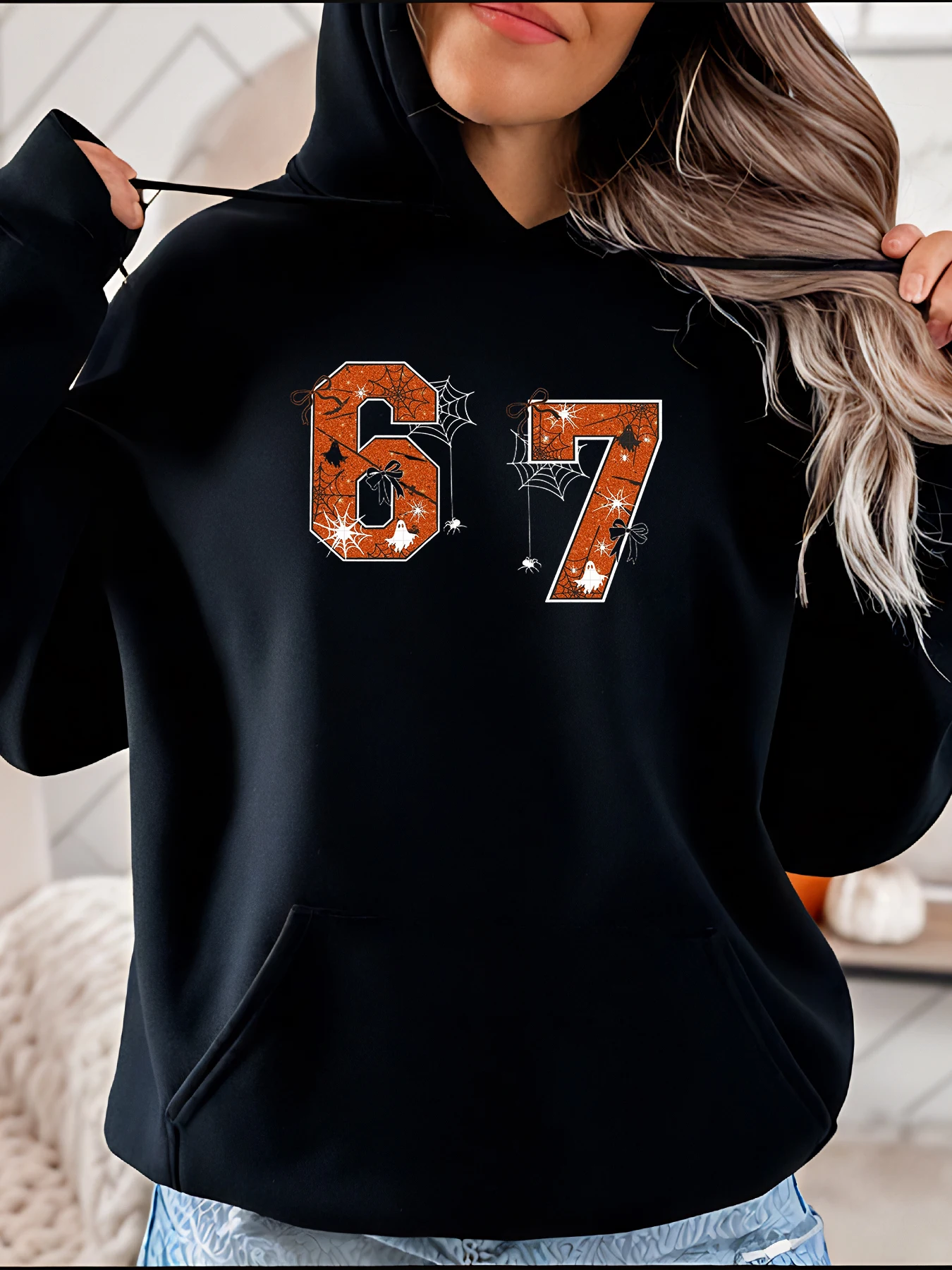 Толстовка с капюшоном на Хэллоуин 67, женская повседневная толстовка с принтом паутины, осенне-зимний модный женский пуловер, топ
Толстовка с капюшоном на Хэллоуин 67, женская повседневная толстовка с принтом паутины, осенне-зимний модный женский пуловер, топ