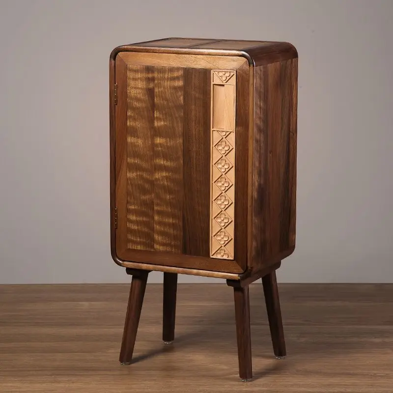 Североамериканский черный орех из цельного дерева, бытовая корзина для мусора для гостиной, спальни, высококачественная и стильная корзина для бумаги
Североамериканский черный орех из цельного дерева, бытовая корзина для мусора для гостиной, спальни, высококачественная и стильная корзина для бумаги