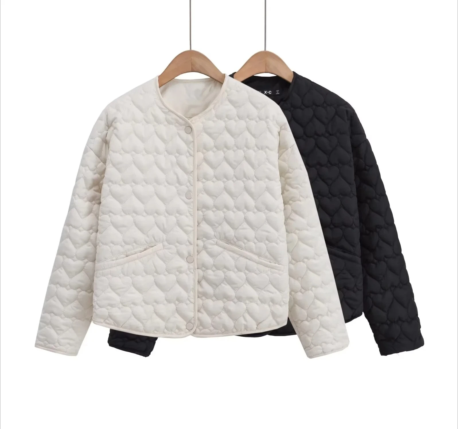 Autumn New Fashionable Loose Leisure Versatile Commuter Heart shaped Quilted Cotton Jacket for Women
Autumn New Fashionable Loose Leisure Versatile Commuter Heart shaped Quilted Cotton Jacket for Women