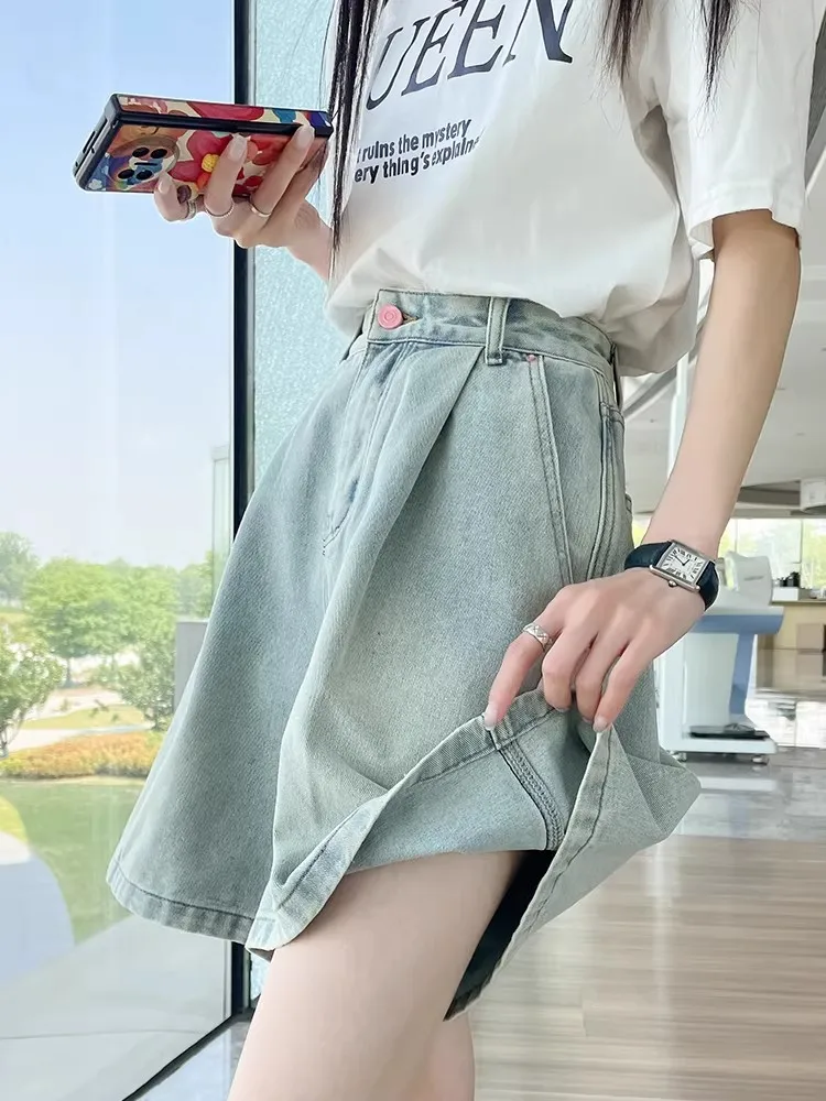 High Waist Thin Wide Leg Jeans Shorts Women's Summer New Style Five Parts Loose Fit Slimming Small Size A-Line Shorts
High Waist Thin Wide Leg Jeans Shorts Women's Summer New Style Five Parts Loose Fit Slimming Small Size A-Line Shorts