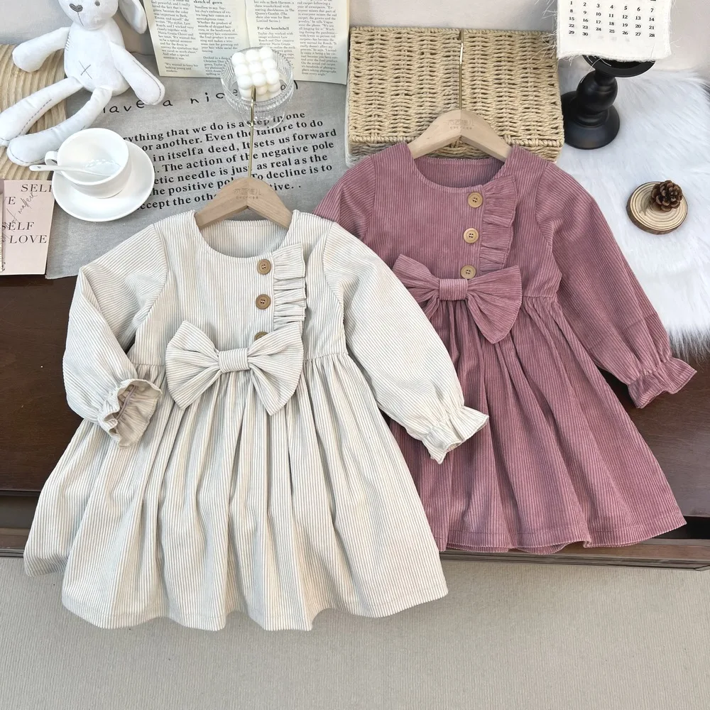 2026 Spring New Girls Corduroy Sweet Dress Children Casual Dress Solid Baby Girl Fashion Bow Princess Dress Kids Clothes
2026 Spring New Girls Corduroy Sweet Dress Children Casual Dress Solid Baby Girl Fashion Bow Princess Dress Kids Clothes