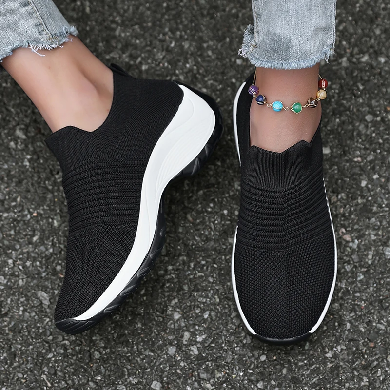 Spring Women's Sports Shoes New High Quality Anti Slip Walking Shoes Fashionable Breathable Comfortable Anti Slip Sulfide Shoes
Spring Women's Sports Shoes New High Quality Anti Slip Walking Shoes Fashionable Breathable Comfortable Anti Slip Sulfide Shoes