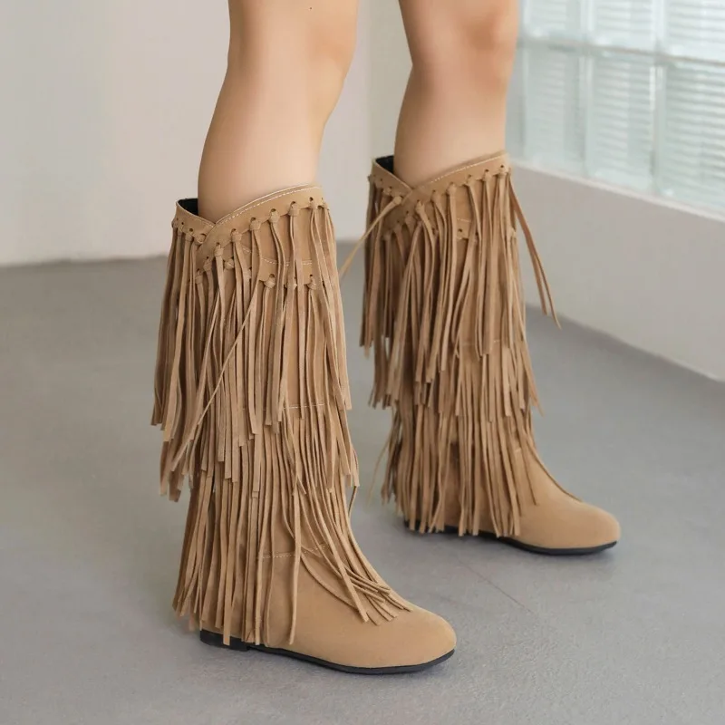Women Boots High Quality Suede Casual Boots Fashion Tassel Designer Boots Increased Height Inside Knee High Boot Large Size34-43
Women Boots High Quality Suede Casual Boots Fashion Tassel Designer Boots Increased Height Inside Knee High Boot Large Size34-43