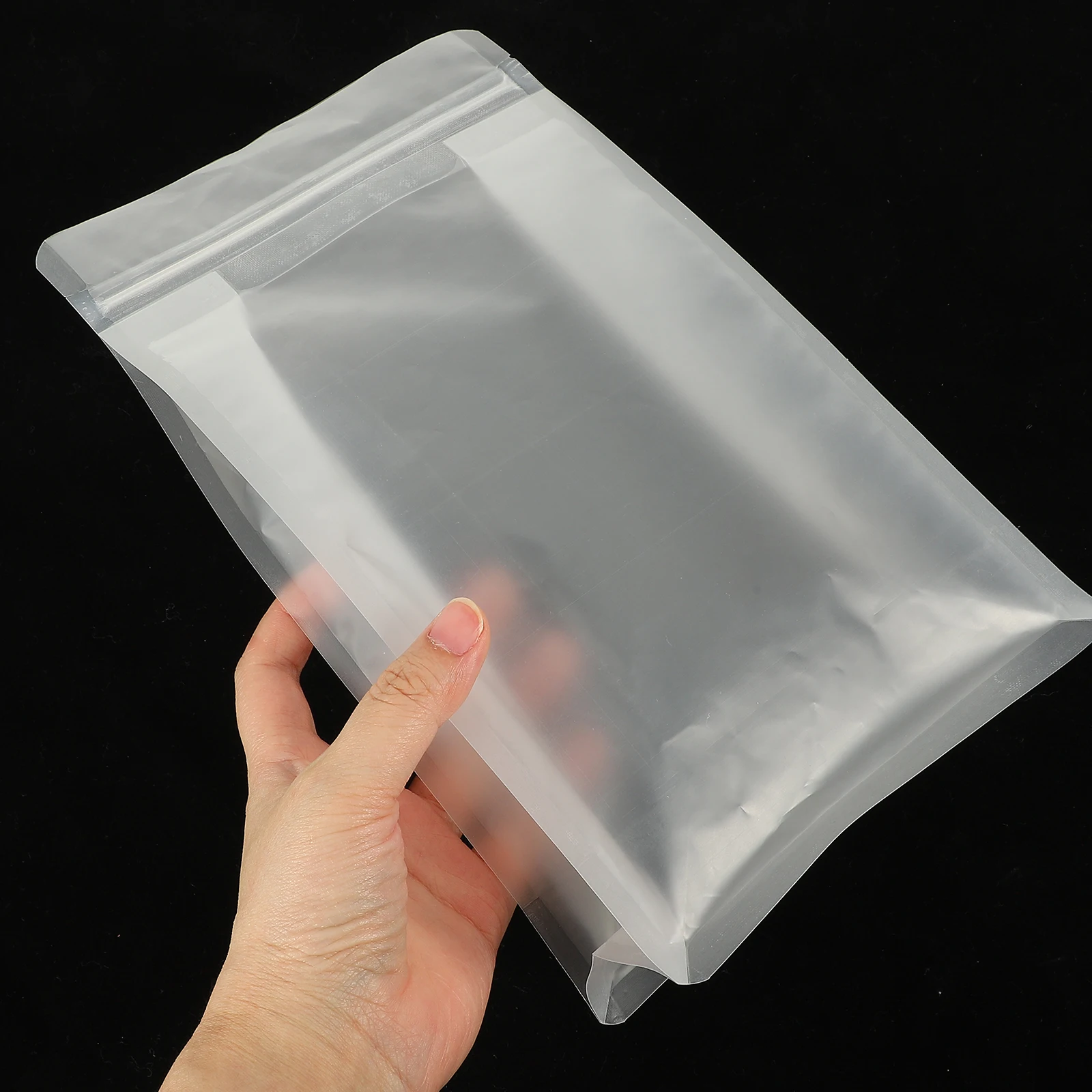 12Pcs Food Packaging Bags Airtight Self-Sealing Versatile Pe Pet Material Food Wrap Bags for Snacks Nuts Bakery Tea 
12Pcs Food Packaging Bags Airtight Self-Sealing Versatile Pe Pet Material Food Wrap Bags for Snacks Nuts Bakery Tea