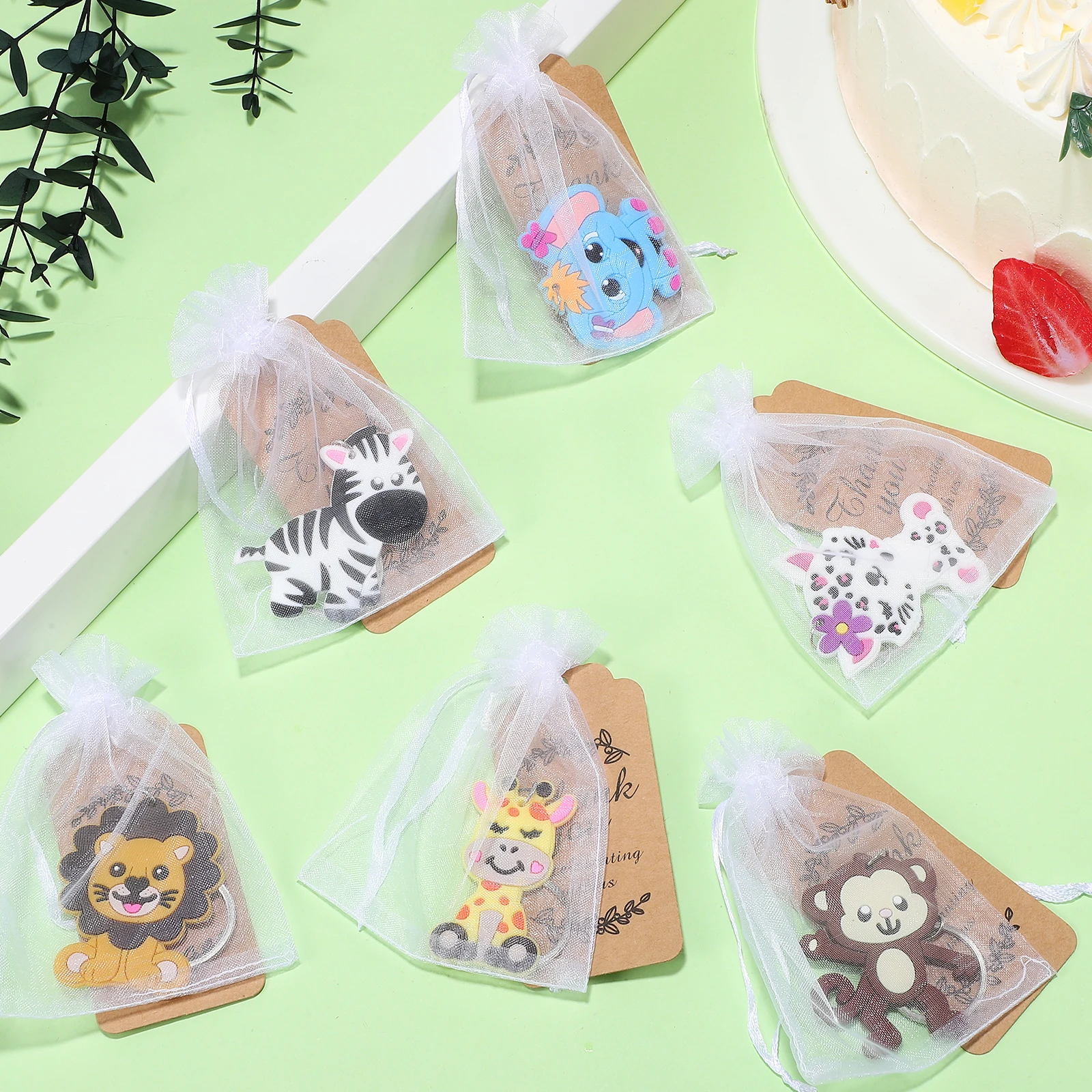 1 set Keychains Set Jungle Theme Party Favors Cartoon Animal Pendant Bulk Keychain Charm Backpack Hanging Decor Decorative Keys 
1 set Keychains Set Jungle Theme Party Favors Cartoon Animal Pendant Bulk Keychain Charm Backpack Hanging Decor Decorative Keys