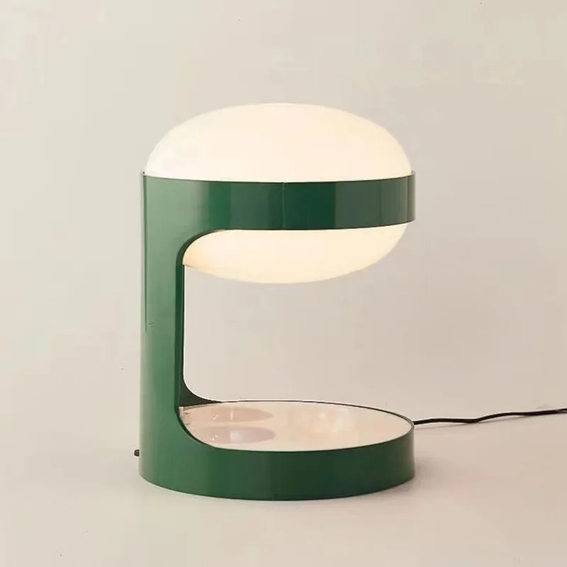 Simple light luxury creative desk lamp designer model room living room study bedroom atmosphere art
Simple light luxury creative desk lamp designer model room living room study bedroom atmosphere art