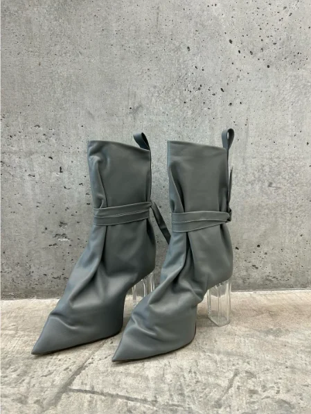 Fall/Winter New Women's Black/Grey Transparent Heel Ankle Boots - Runway Streetwear High-Heeled Pointed-Toe Lace-Up Calf Boots
Fall/Winter New Women's Black/Grey Transparent Heel Ankle Boots - Runway Streetwear High-Heeled Pointed-Toe Lace-Up Calf Boots