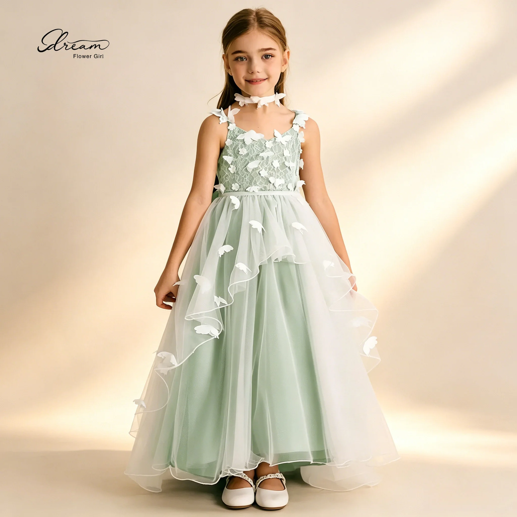 Green V-Neck Strapless Sleeveless Floor-Length Children's Formal Gown Formal Dress with Floral Embroidery on the Back
Green V-Neck Strapless Sleeveless Floor-Length Children's Formal Gown Formal Dress with Floral Embroidery on the Back