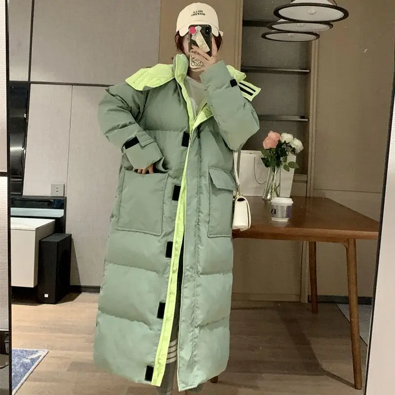 2025 Winter Fashion New Women's Down Cotton Jacket Commuting Leisure Splicing Color Contrasting Windproof Hoodie Parkas
2025 Winter Fashion New Women's Down Cotton Jacket Commuting Leisure Splicing Color Contrasting Windproof Hoodie Parkas