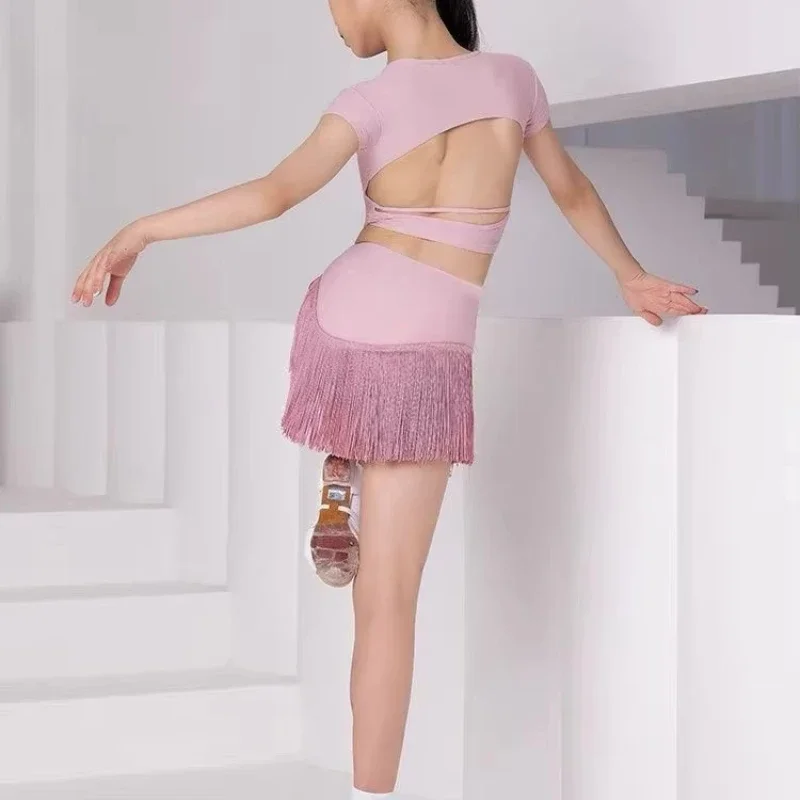 Child Latin Dance Suit for Girls Short Sleeve Halter Top Fringed Skirt Cha-cha Samba Tango Dance Training Performance Costume
Child Latin Dance Suit for Girls Short Sleeve Halter Top Fringed Skirt Cha-cha Samba Tango Dance Training Performance Costume