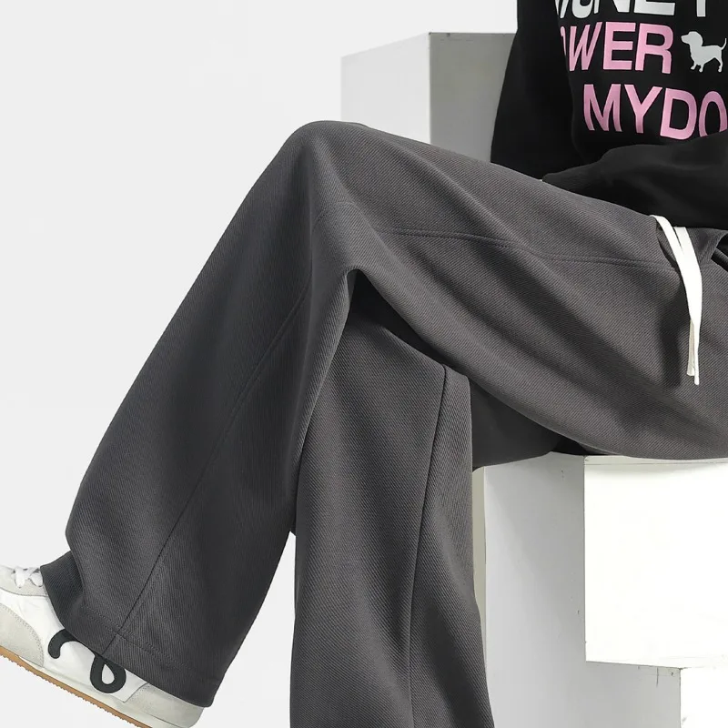 The New Summer Straight-leg Pants Men's Loose Sport Pants Wide-leg Men's Sweatpants Spring Trousers Are Fashionable Comfortable
The New Summer Straight-leg Pants Men's Loose Sport Pants Wide-leg Men's Sweatpants Spring Trousers Are Fashionable Comfortable