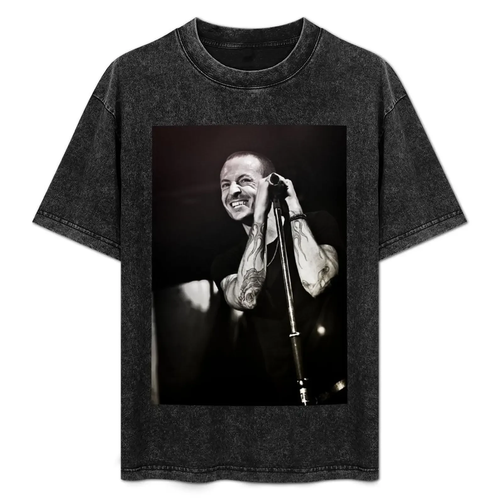 Singer Legend Rocker T-Shirt Performance Workout Short Sleeve Tee
Singer Legend Rocker T-Shirt Performance Workout Short Sleeve Tee