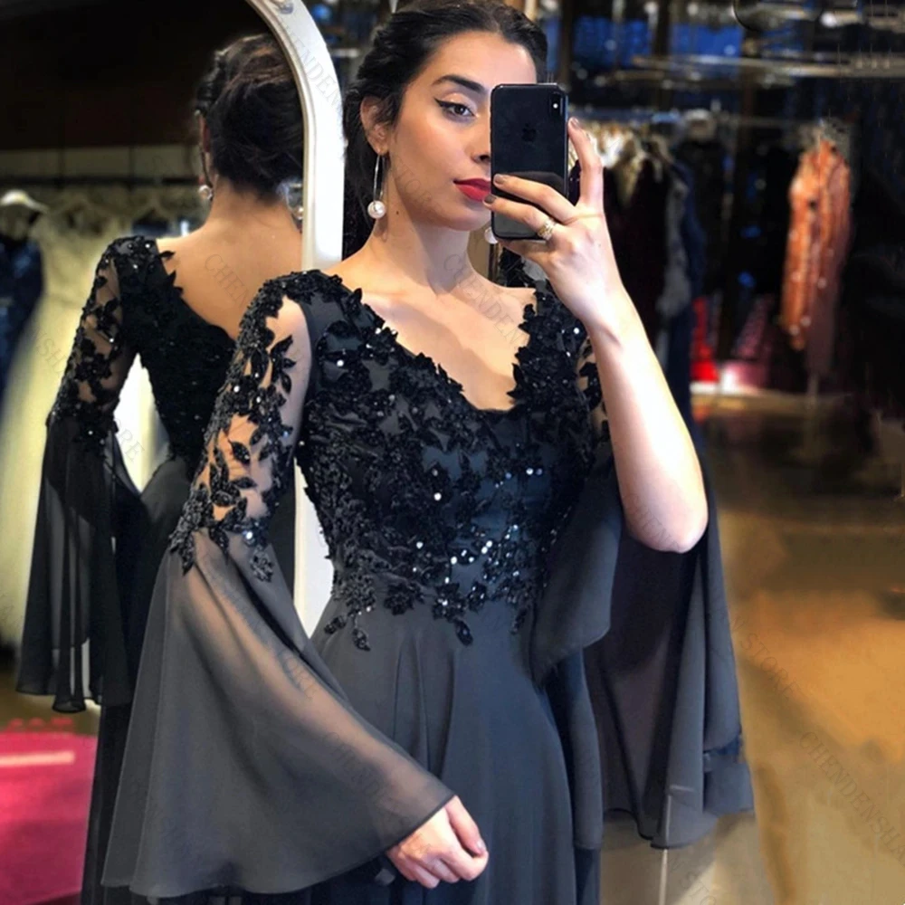 Elegant Black Chiffon V-Neck Long Sleeves Evening Dress Pleated Open Back Lace Appliques Custom Made Prom Gown
Elegant Black Chiffon V-Neck Long Sleeves Evening Dress Pleated Open Back Lace Appliques Custom Made Prom Gown