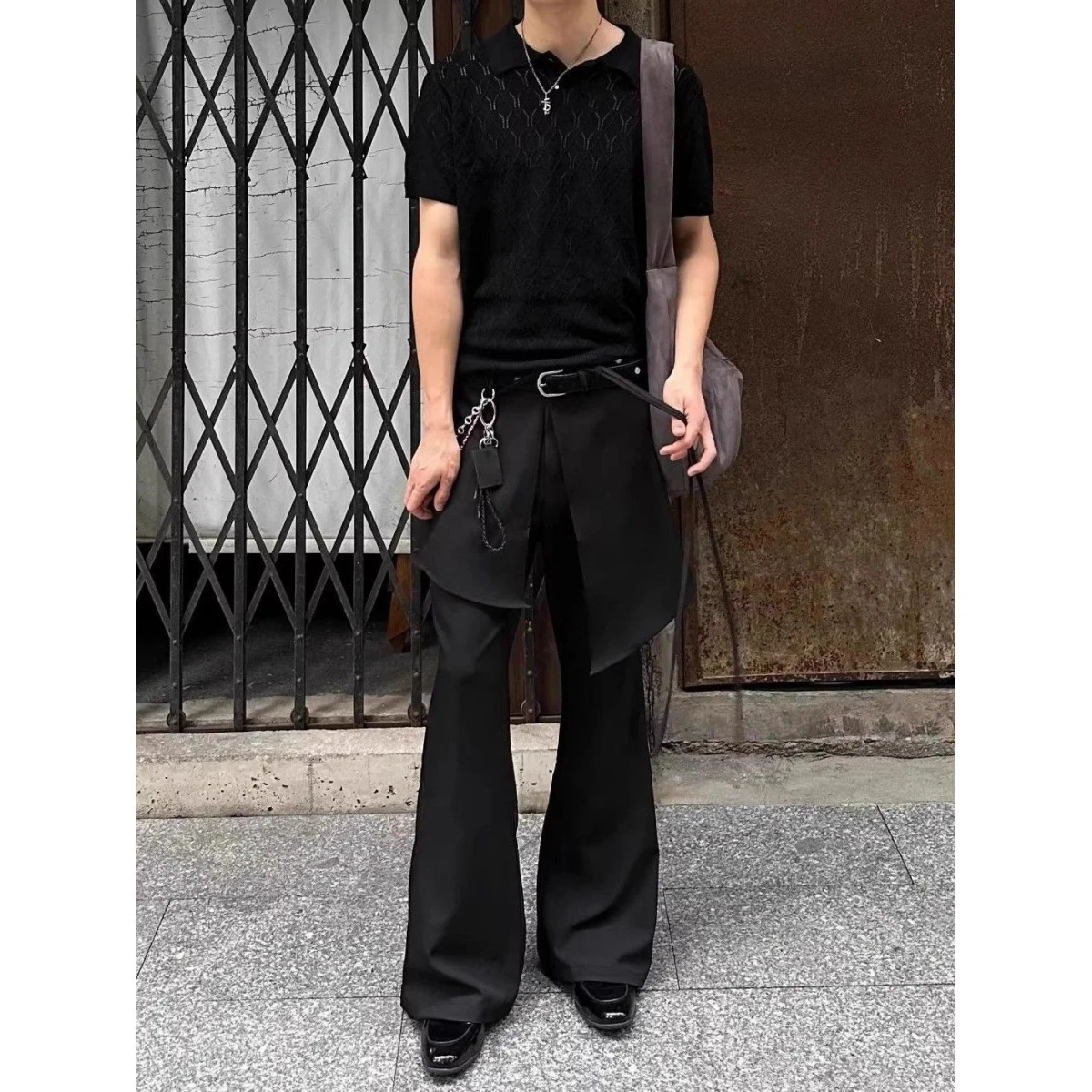 Брюки с высокой талией и широкими штанинами в стиле пэчворк, японский молодежный дизайн, из смесовой ткани хлопка и полиэстера.
Брюки с высокой талией и широкими штанинами в стиле пэчворк, японский молодежный дизайн, из смесовой ткани хлопка и полиэстера.