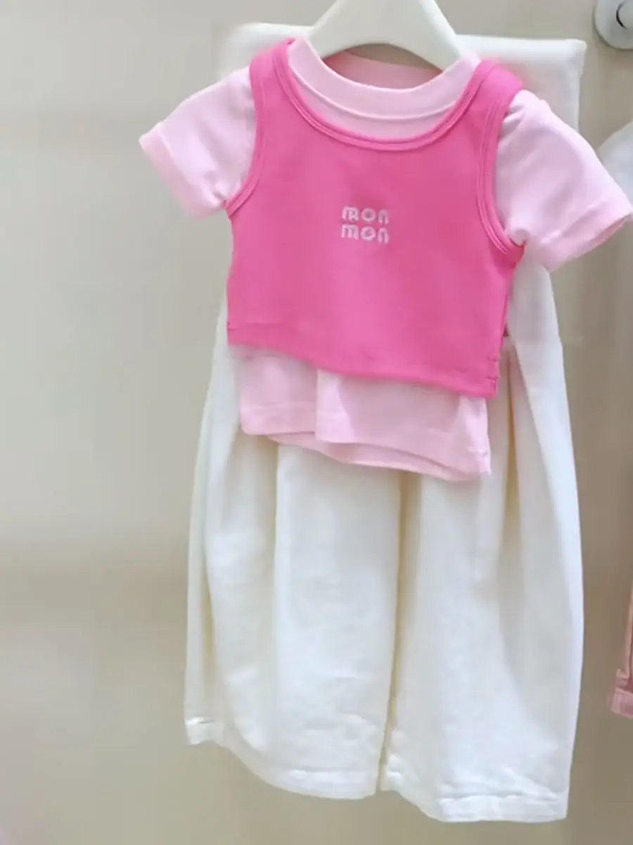 Girls Short Sleeve T-Shirt Baby Breathable Pink Casual Style Children's Summer Wear New Arrival Korean Fashion 2026 Trendy Top
Girls Short Sleeve T-Shirt Baby Breathable Pink Casual Style Children's Summer Wear New Arrival Korean Fashion 2026 Trendy Top