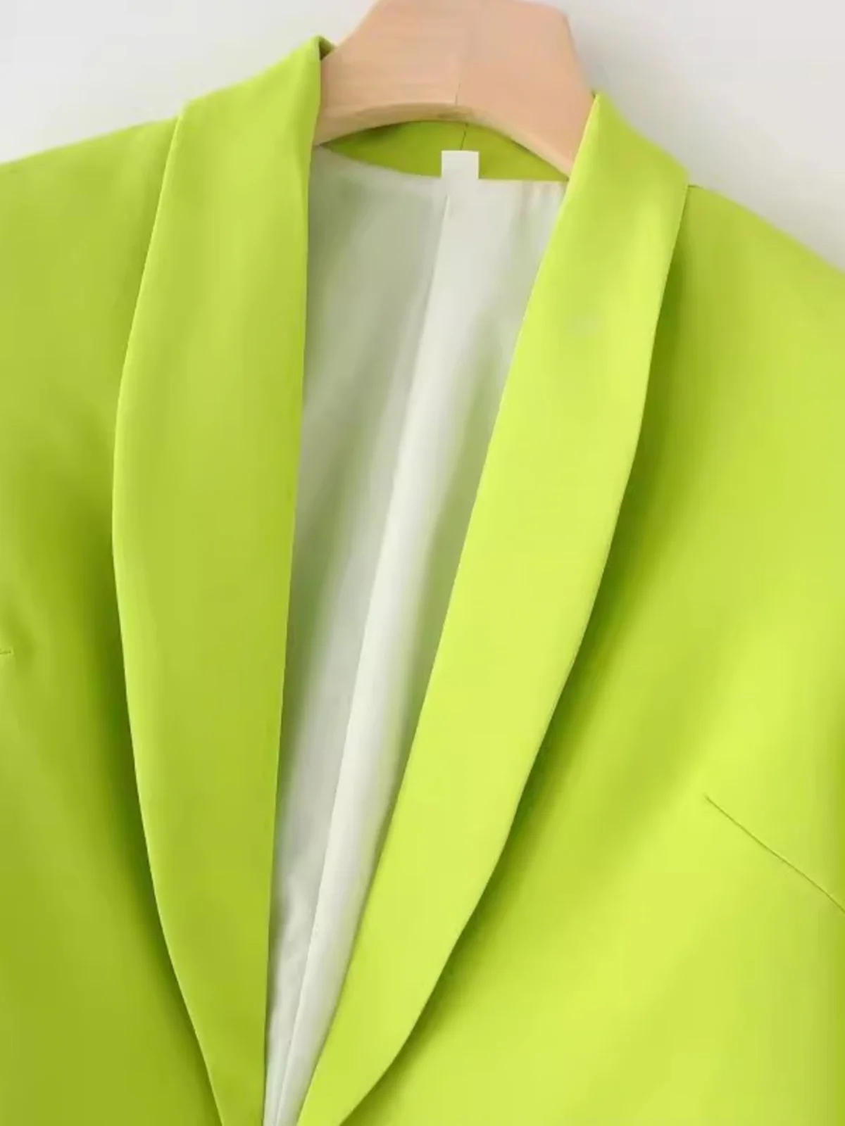 American Sle Basic een Collar Women's Suit Jaet Casual No Button Profional Clothing Early Autumn New Arrival
American Sle Basic een Collar Women's Suit Jaet Casual No Button Profional Clothing Early Autumn New Arrival