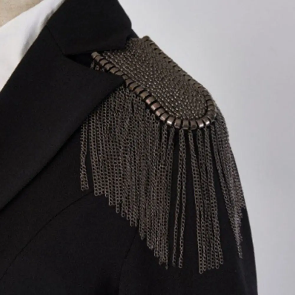 Exquisite Pin Tassel Chain Epaulette Breastpin Crystal Brooch Shoulder Board Cool DIY Jacket Vintage Brooch Gift
Exquisite Pin Tassel Chain Epaulette Breastpin Crystal Brooch Shoulder Board Cool DIY Jacket Vintage Brooch Gift
