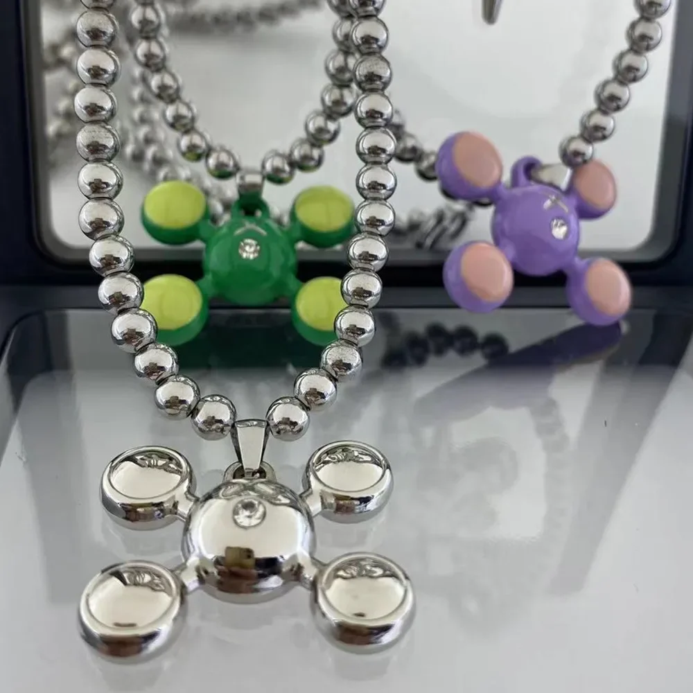Quad Ball Pendant Hip Hop Style Stainless Steel Jewelry Men's and Women's Fashion Personality Necklace Collection Wholesale
Quad Ball Pendant Hip Hop Style Stainless Steel Jewelry Men's and Women's Fashion Personality Necklace Collection Wholesale