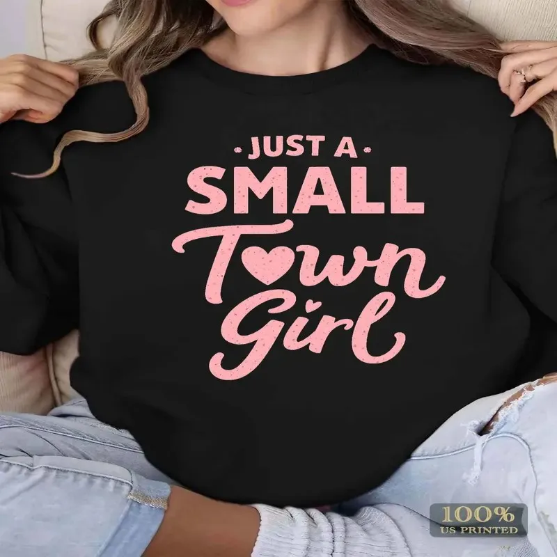 Осень-зима женский свитшот больших размеров женская одежда Just a Small Town розовый текст надпись с длинным рукавом круглый вырез Y2k модный
Осень-зима женский свитшот больших размеров женская одежда Just a Small Town розовый текст надпись с длинным рукавом круглый вырез Y2k модный