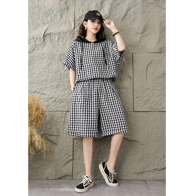 Shorts Sets Half Sleeve T-shirts and Sport Elastic Waist Pants Two Piece Sets Women Outfits Loose Fit Summer Clothing for Women
Shorts Sets Half Sleeve T-shirts and Sport Elastic Waist Pants Two Piece Sets Women Outfits Loose Fit Summer Clothing for Women