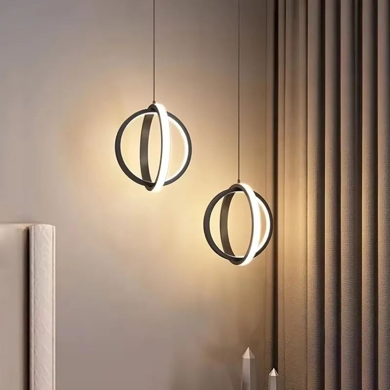 Nordic-LED Slaapkame Bedroom Pendant Light Modern Restaurant Chandelier Bar Glans Indoor Sarmatuur 2025 Fixture Pendentlamp
Nordic-LED Slaapkame Bedroom Pendant Light Modern Restaurant Chandelier Bar Glans Indoor Sarmatuur 2025 Fixture Pendentlamp