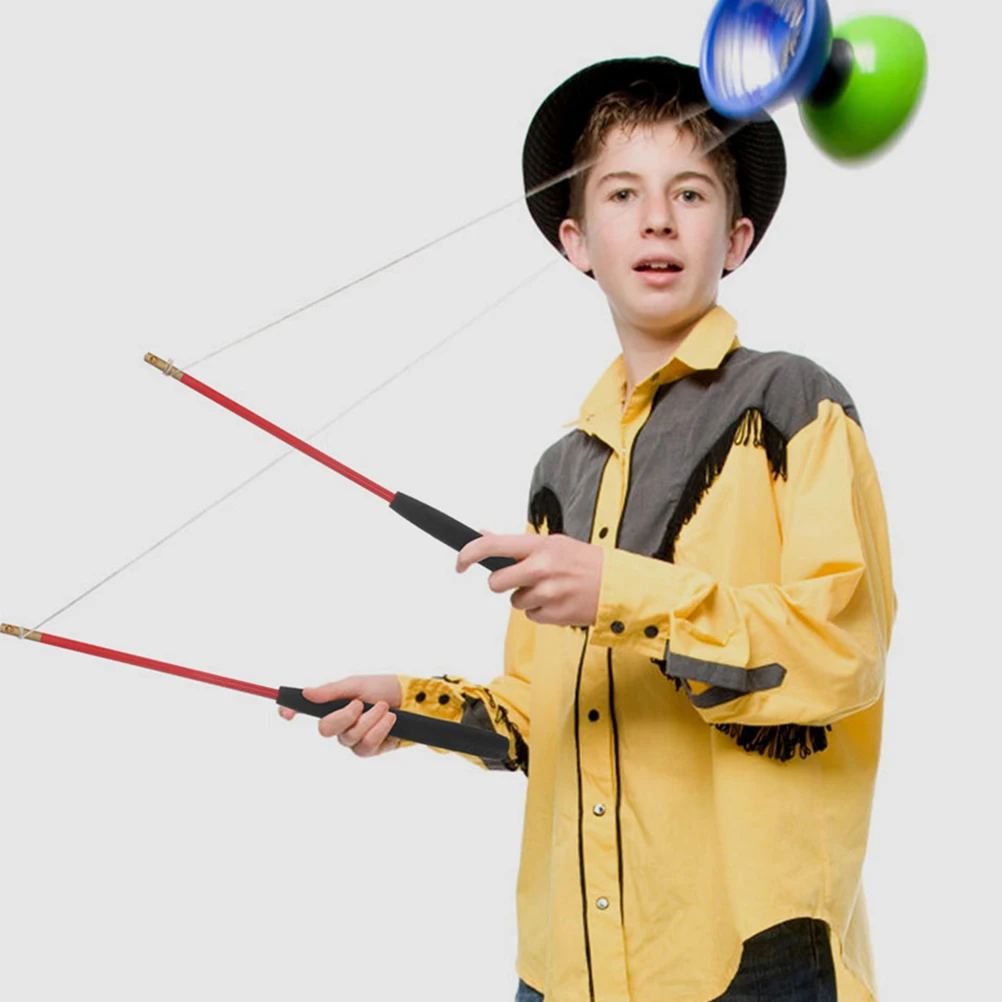 2 пары стержней Diabolo из твердого стекловолокна, противоскользящие H, медная головка, дизайн отверстия для струны, палочки для жонглирования для детей и взрослых YoYo
2 пары стержней Diabolo из твердого стекловолокна, противоскользящие H, медная головка, дизайн отверстия для струны, палочки для жонглирования для детей и взрослых YoYo