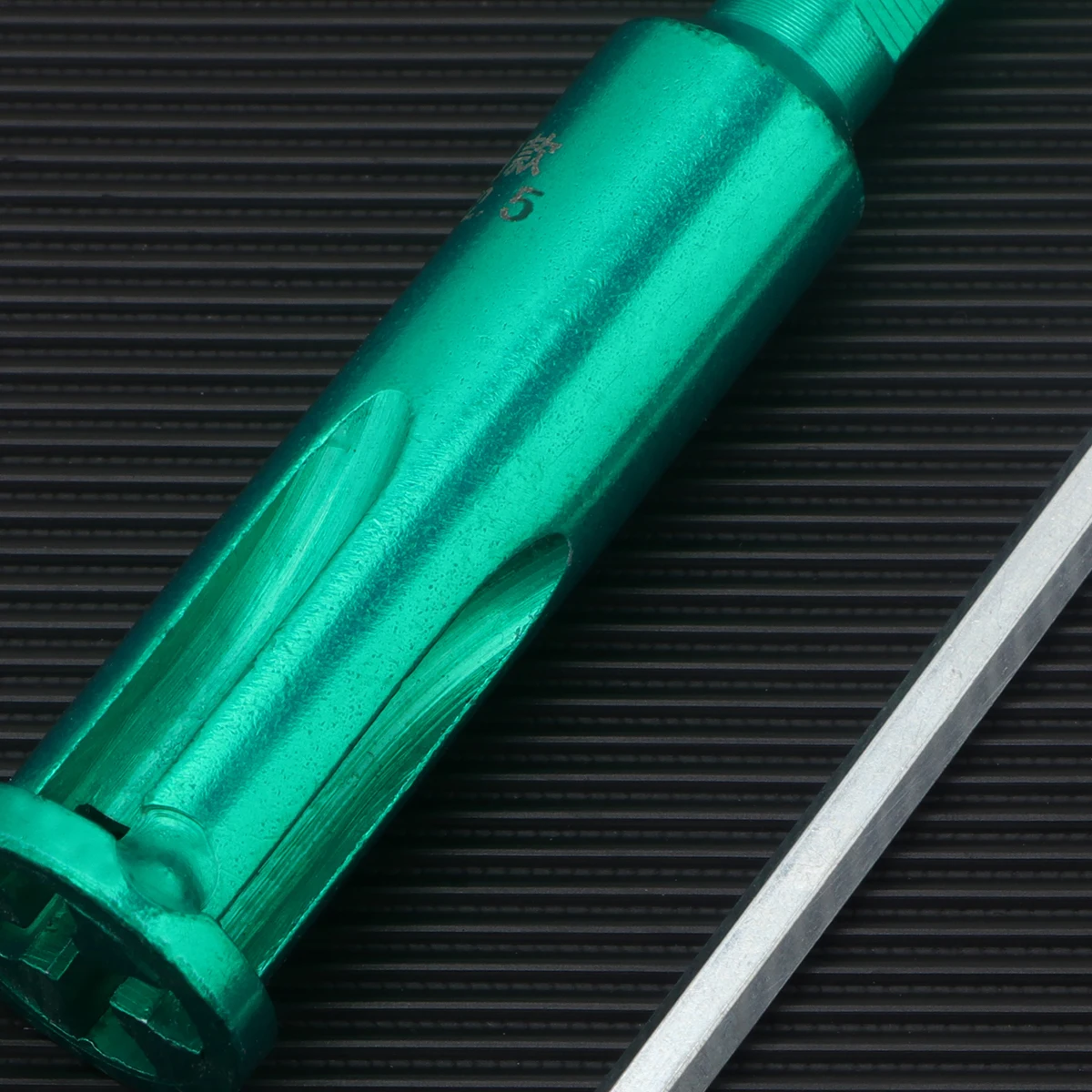 Wire Twisting Tool Cable Peeling Tool Green Quick Stripper Connector Portable Durable Steel Save Time Effort Electricians Home
Wire Twisting Tool Cable Peeling Tool Green Quick Stripper Connector Portable Durable Steel Save Time Effort Electricians Home