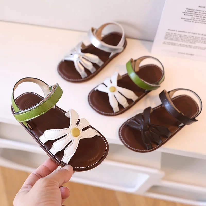 Summer Baby Girls Leather Sandals Genuine Split Leather Stylish Comfortable Footwear for Kids Beach Shoes
Summer Baby Girls Leather Sandals Genuine Split Leather Stylish Comfortable Footwear for Kids Beach Shoes