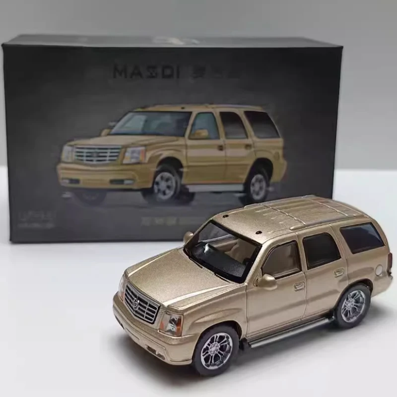 Diecast Original 1:64 Scale 2005 Escalade Alloy Model Simulation Decoration Hobbies Souvenirs Gifts Collection Static Display
Diecast Original 1:64 Scale 2005 Escalade Alloy Model Simulation Decoration Hobbies Souvenirs Gifts Collection Static Display