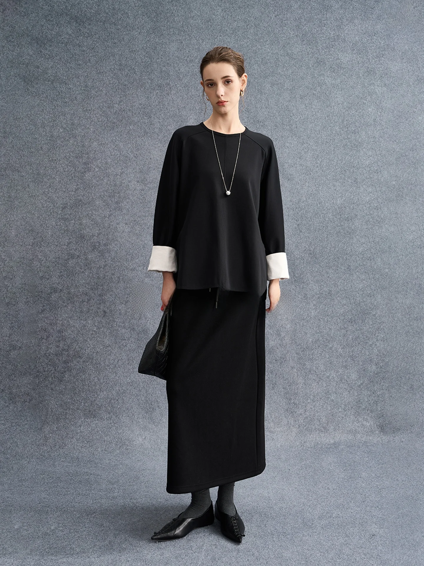 Dan Ran Svel round Ne Long Sve T-irt Women's Simple Loose Split Small irt Top Splice Design Breathable Cotton
Dan Ran Svel round Ne Long Sve T-irt Women's Simple Loose Split Small irt Top Splice Design Breathable Cotton