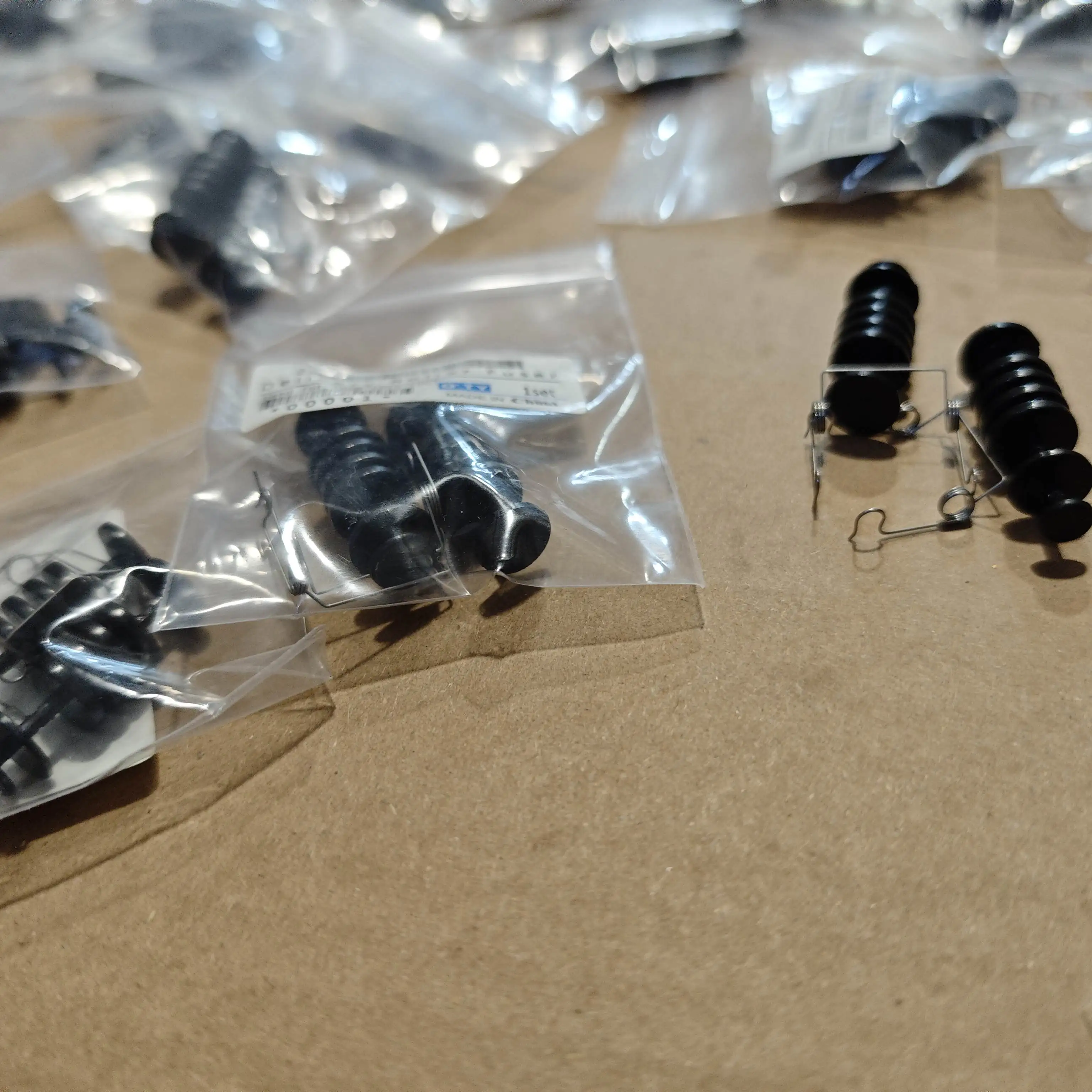 5шт. Пружина ролика доставки бумаги фиксатора для HP P1005 P1006 P1007 P1008 P1102 P1106 P1108 M1132 M1136 M1139 M1212 M1213
5шт. Пружина ролика доставки бумаги фиксатора для HP P1005 P1006 P1007 P1008 P1102 P1106 P1108 M1132 M1136 M1139 M1212 M1213