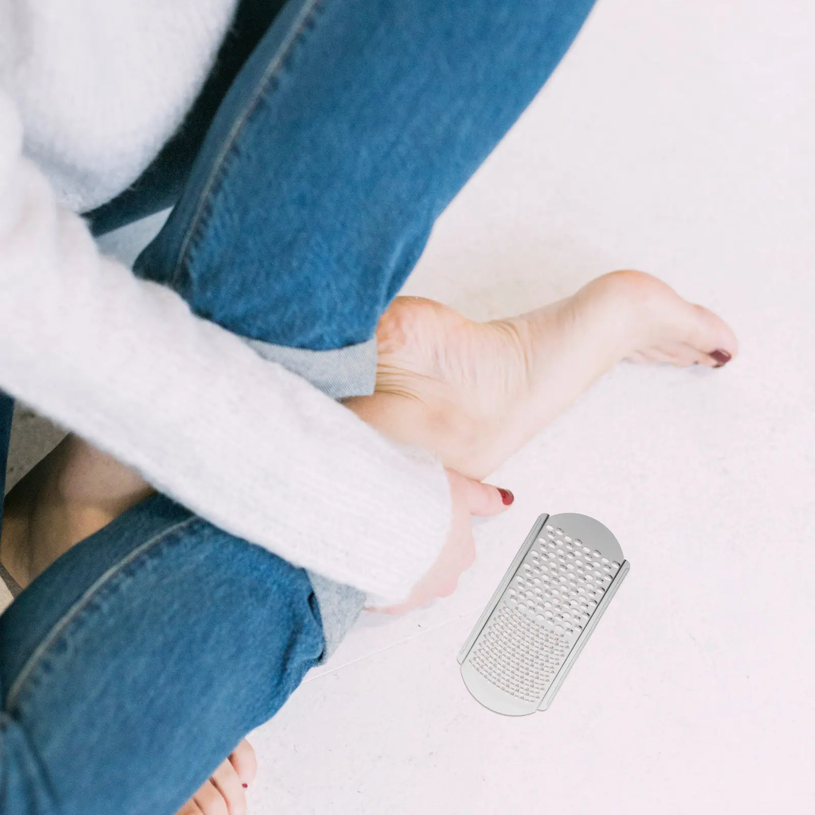 3Pcs Skin-Friendly Stainless Steel Foot File Callus Remover Dead Skin Scraper Heel File Foot Rubbing Board Portable Exfoliator
3Pcs Skin-Friendly Stainless Steel Foot File Callus Remover Dead Skin Scraper Heel File Foot Rubbing Board Portable Exfoliator