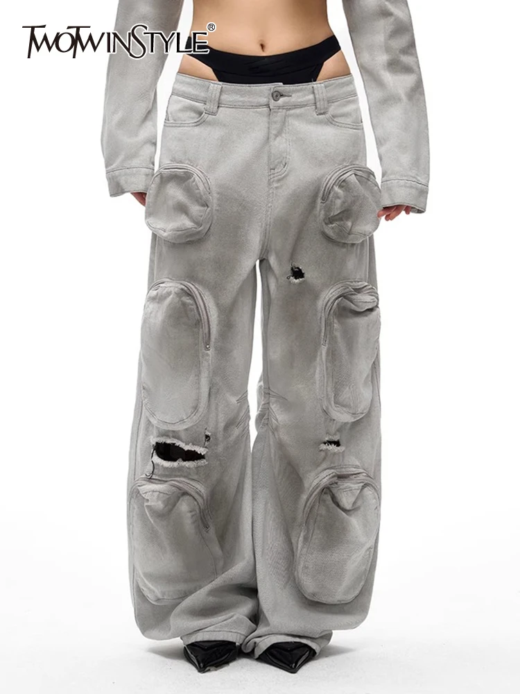 TWOTWINSTYLE Streetwear Patchwork Pocket Hole Denim Pant For Women High Waist Spliced Button Vintage Cargo Pants Female Style
TWOTWINSTYLE Streetwear Patchwork Pocket Hole Denim Pant For Women High Waist Spliced Button Vintage Cargo Pants Female Style