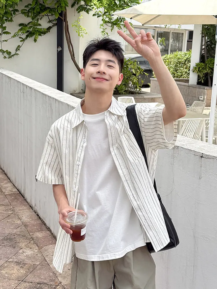 Salt Series Lazy Style Men's Striped Short Sleeve Shirt Summer Casual Loose Fit Breathable Youth Fashion Button up Coat
Salt Series Lazy Style Men's Striped Short Sleeve Shirt Summer Casual Loose Fit Breathable Youth Fashion Button up Coat