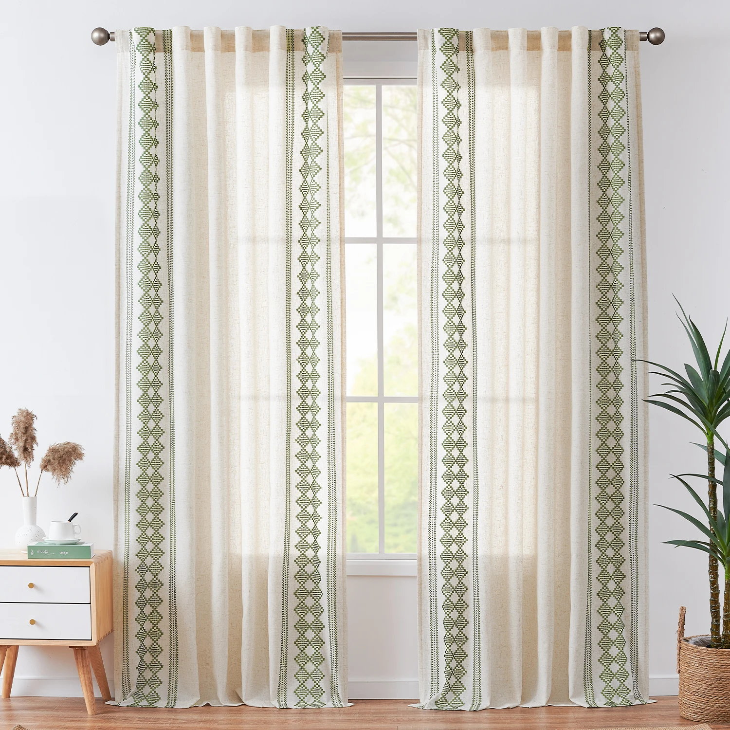 JINCHAN 1 PC Boho Curtains Linen Curtains Square Embroidered Bordered Back Tab Bedroom Window Light Filtering Bohemian Curtains
JINCHAN 1 PC Boho Curtains Linen Curtains Square Embroidered Bordered Back Tab Bedroom Window Light Filtering Bohemian Curtains