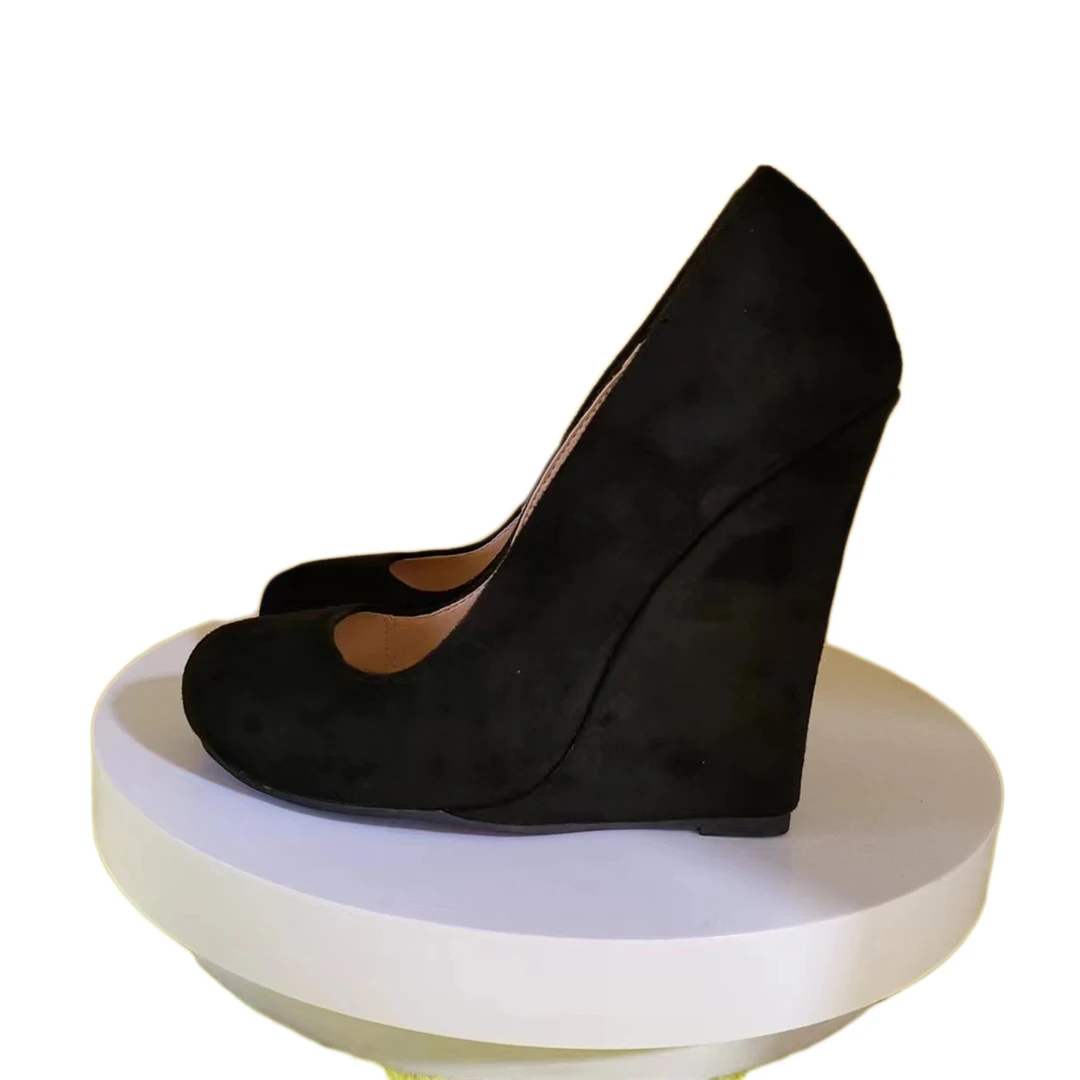 DIZHUANG Fashionable women's high heels. About 12cm heel height. Wedges heel round toe shoes. Black single shoes. Summer shoes.
DIZHUANG Fashionable women's high heels. About 12cm heel height. Wedges heel round toe shoes. Black single shoes. Summer shoes.
