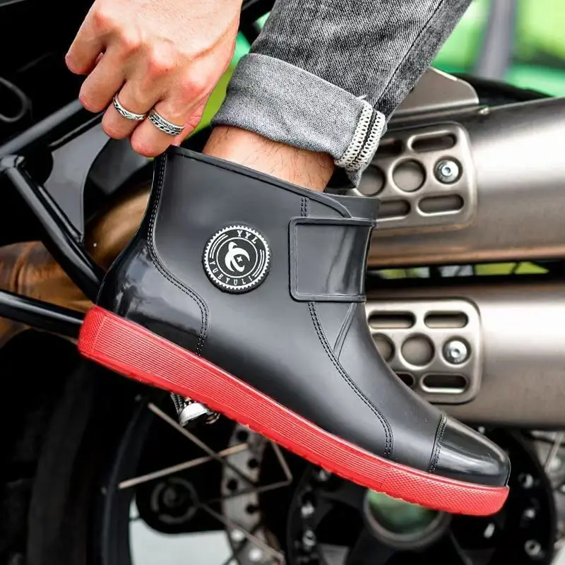 Men's Four Seasons New Big Size High Top Flat Sole Rain Shoes Unisex Thick Sole Non Slip Slip On Waterproof Kitchen Work Shoes
Men's Four Seasons New Big Size High Top Flat Sole Rain Shoes Unisex Thick Sole Non Slip Slip On Waterproof Kitchen Work Shoes
