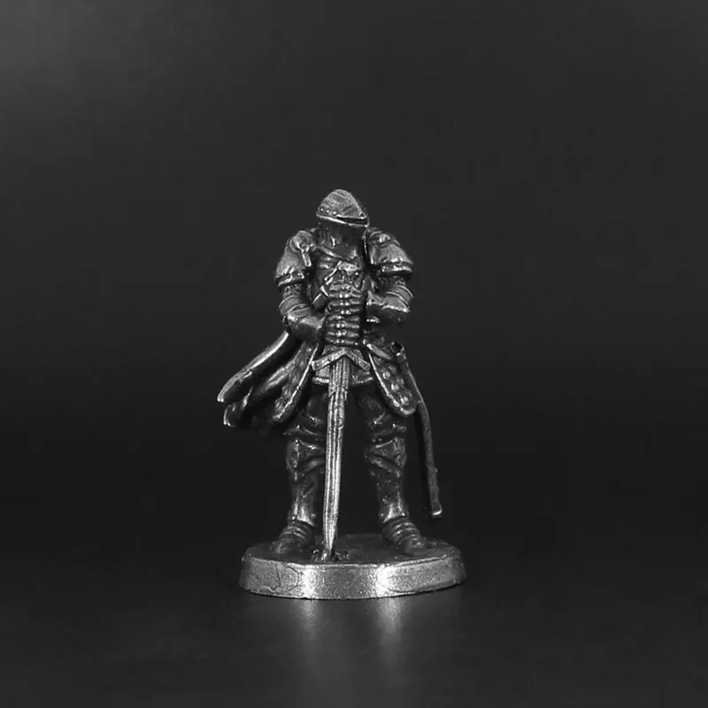 Fearless Knight Legion Soldier Metal Bronze War Model Toy Pendant Game Chess Mens Birthday Gift
Fearless Knight Legion Soldier Metal Bronze War Model Toy Pendant Game Chess Mens Birthday Gift