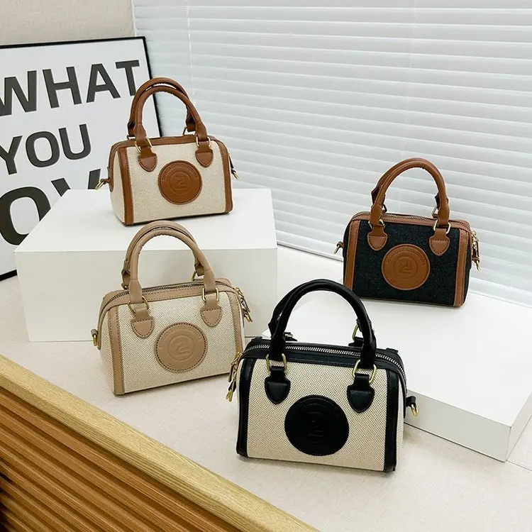 Зима 2025 года 540, новая большая сумка, простая повседневная модная универсальная маленькая сумка, сумка через плечо, сумка
Зима 2025 года 540, новая большая сумка, простая повседневная модная универсальная маленькая сумка, сумка через плечо, сумка