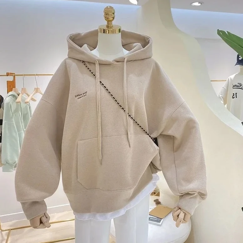 Утолщенная толстовка с капюшоном на флисовой подкладке, свободная посадка с вышивкой, осень-зима, новый стиль, лоскутная женская куртка из двух предметов
Утолщенная толстовка с капюшоном на флисовой подкладке, свободная посадка с вышивкой, осень-зима, новый стиль, лоскутная женская куртка из двух предметов