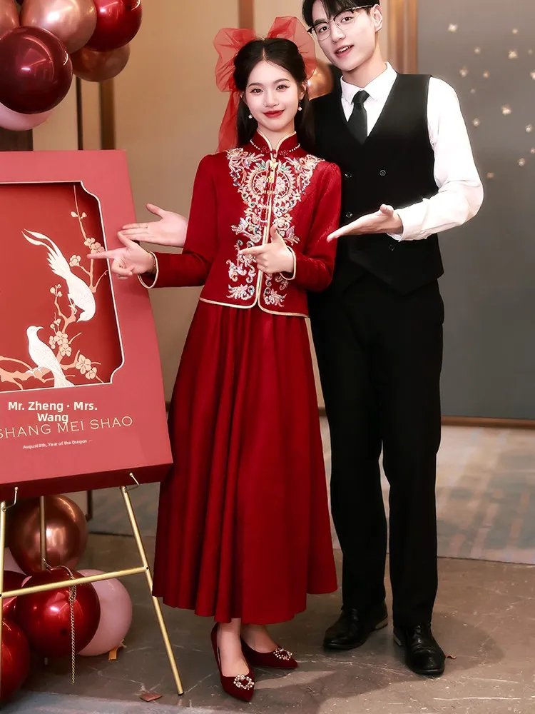 Ele Long Sve Red Qipao Engagement Dr Set Wedding Casual Wear Pearl Embellied A-Line Skirt for Young Women
Ele Long Sve Red Qipao Engagement Dr Set Wedding Casual Wear Pearl Embellied A-Line Skirt for Young Women