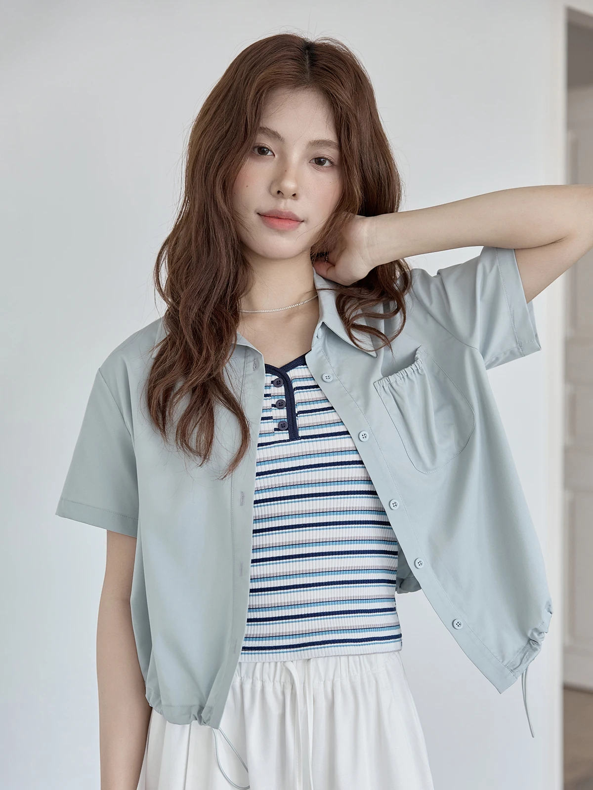 Blue Women's Shirt Summer 2026 New Drawstring Pleated Design Versatile Chic Short Sleeve Blouse Korean Style Loose Fit Breath...
Blue Women's Shirt Summer 2026 New Drawstring Pleated Design Versatile Chic Short Sleeve Blouse Korean Style Loose Fit Breath...