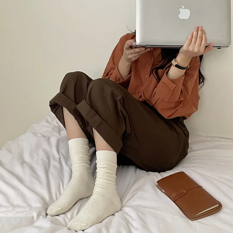 Women Socks Autumn Winte Simple Fashion Trend Kawaii Solid Color Personality Cotton Thermal Ladies Pile Socks
Women Socks Autumn Winte Simple Fashion Trend Kawaii Solid Color Personality Cotton Thermal Ladies Pile Socks