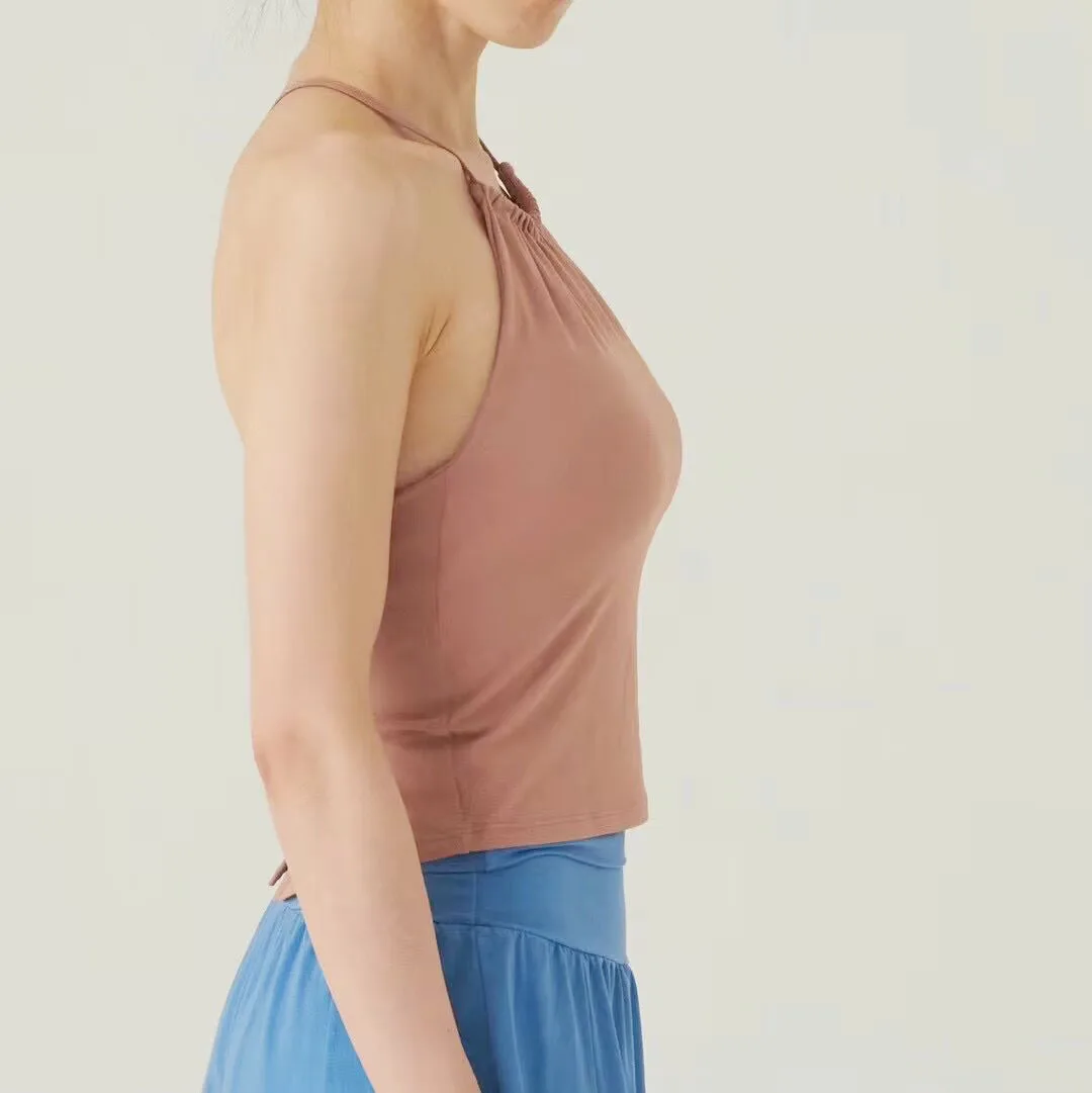 New yoga vest for women dovetail split beauty back high spring quick drying with chest pad sports fitness training halter top
New yoga vest for women dovetail split beauty back high spring quick drying with chest pad sports fitness training halter top