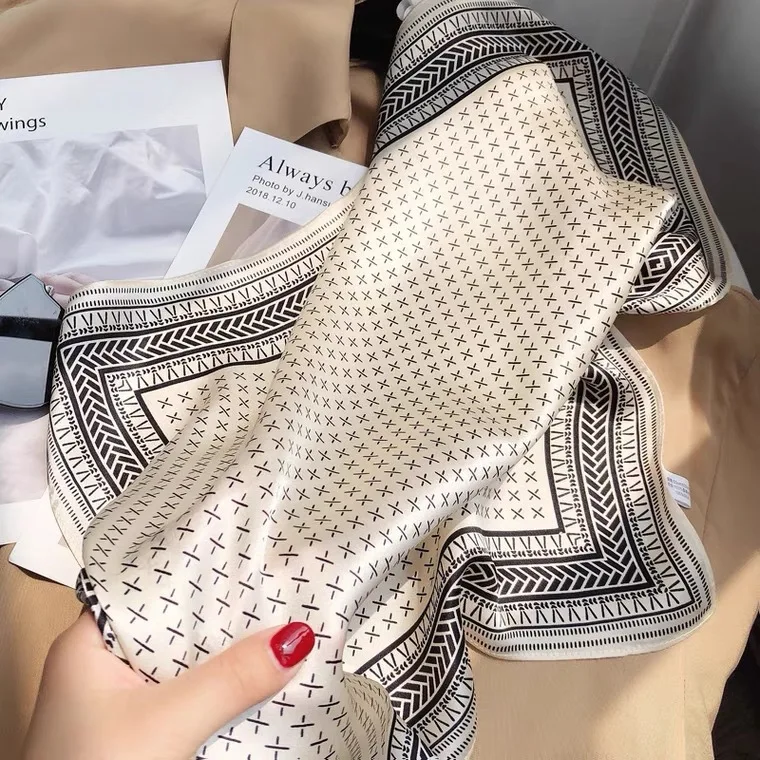 Summer Versatile Silk Scarf Small Square Scarf Women's Fashion Decorative Scarf Hair Band Tie Hair
Summer Versatile Silk Scarf Small Square Scarf Women's Fashion Decorative Scarf Hair Band Tie Hair