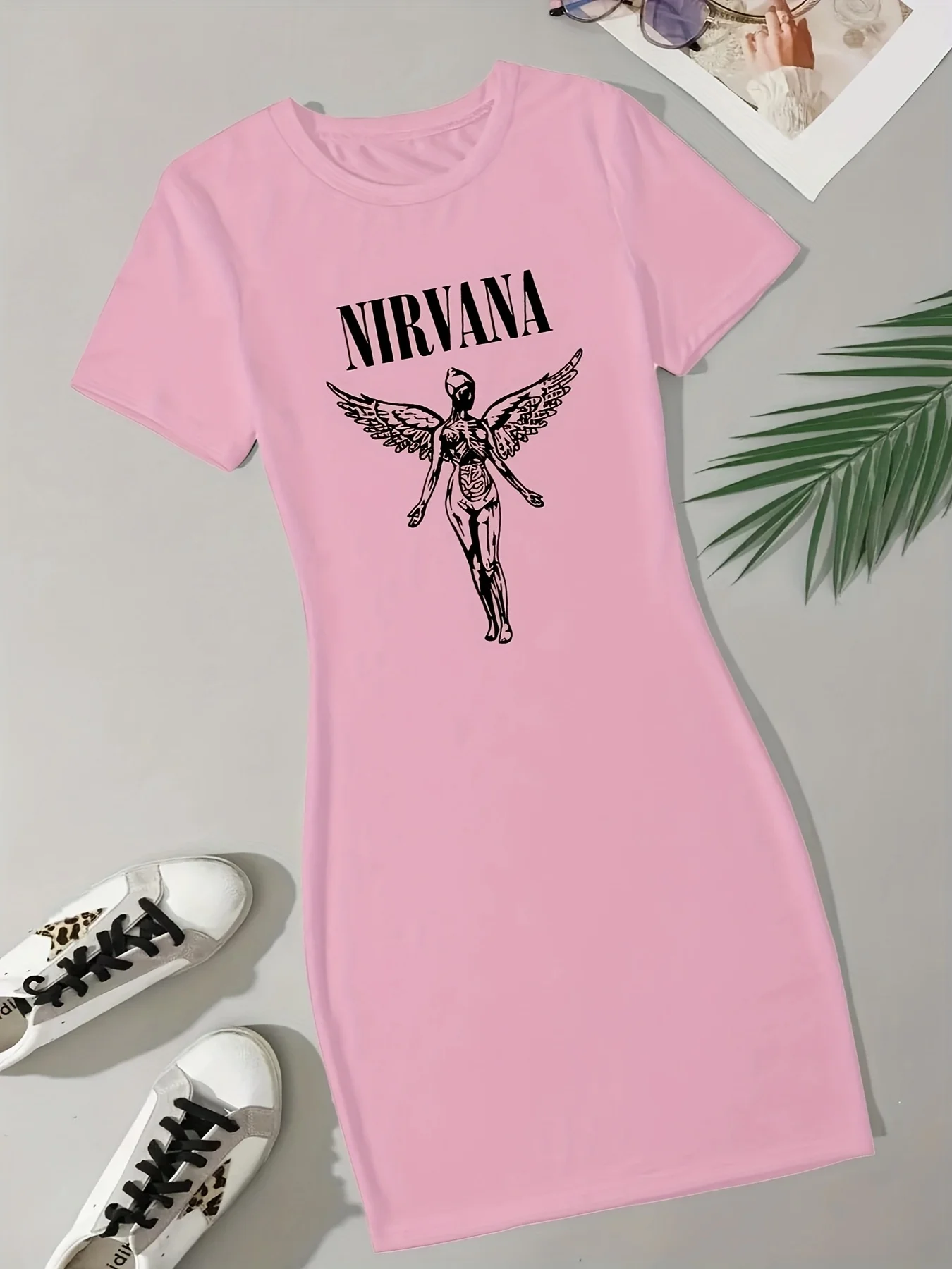 Plus Size Women's Pink Graphic T-Shirt Dress Casual Crew Neck Short Sleeve Summer Fashion Casual Attire Graphic Tee Dress
Plus Size Women's Pink Graphic T-Shirt Dress Casual Crew Neck Short Sleeve Summer Fashion Casual Attire Graphic Tee Dress