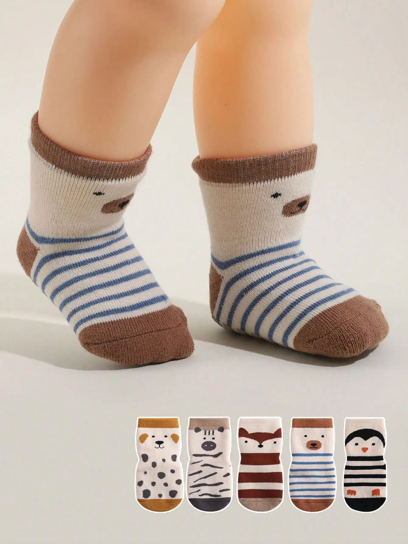 5 pairs of children's spring and autumn anti slip floor socks for boys and girls, multi-color cartoon toddler indoor floor socks
5 pairs of children's spring and autumn anti slip floor socks for boys and girls, multi-color cartoon toddler indoor floor socks