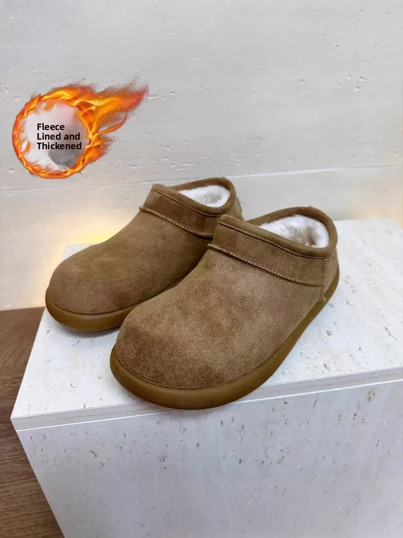 Men's Winter Thickened Fleece Lined Snow Boots Outdoor Waterproof Anti-slip Cold Resistant Leather Fur Integrated Warm Cotton...
Men's Winter Thickened Fleece Lined Snow Boots Outdoor Waterproof Anti-slip Cold Resistant Leather Fur Integrated Warm Cotton...