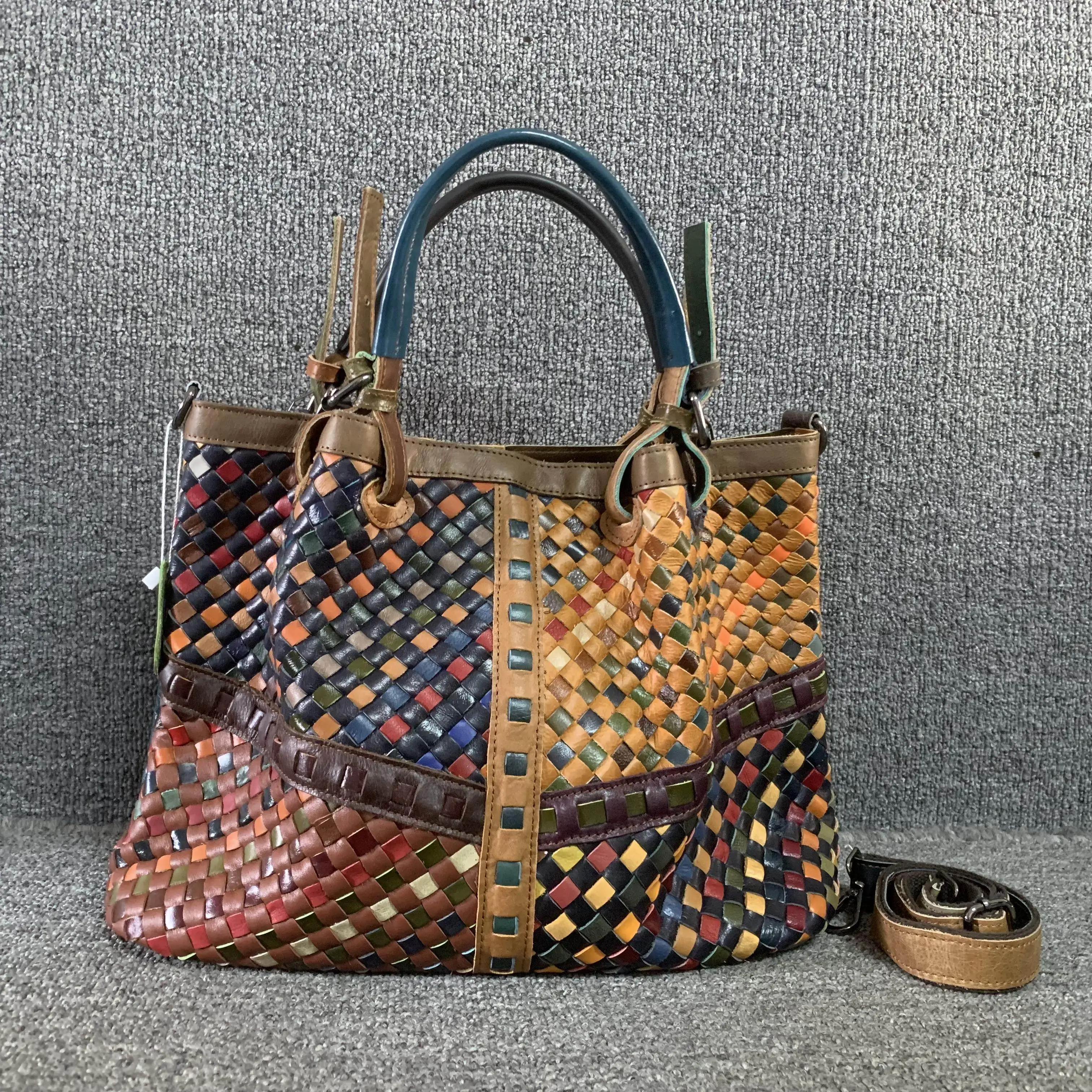 Women's Leather Handbag Fashion Color Head Layer Cowhide Single Shoulder Diagonal Large Capacity Tote Bags for Women
Women's Leather Handbag Fashion Color Head Layer Cowhide Single Shoulder Diagonal Large Capacity Tote Bags for Women
