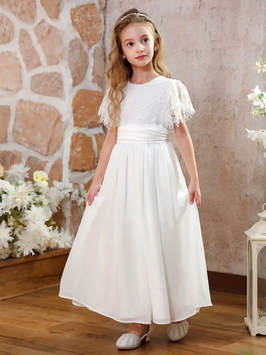 Элегантное платье для девочек-цветочниц Платье принцессы из шифонового кружева, дизайн с вырезом в форме сердца сзади, подходит для вечеринок, дней рождения, церемоний
Элегантное платье для девочек-цветочниц Платье принцессы из шифонового кружева, дизайн с вырезом в форме сердца сзади, подходит для вечеринок, дней рождения, церемоний